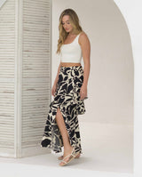 Falda Karen flores negra