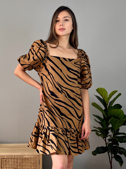 Vestido Calixta zebra camel